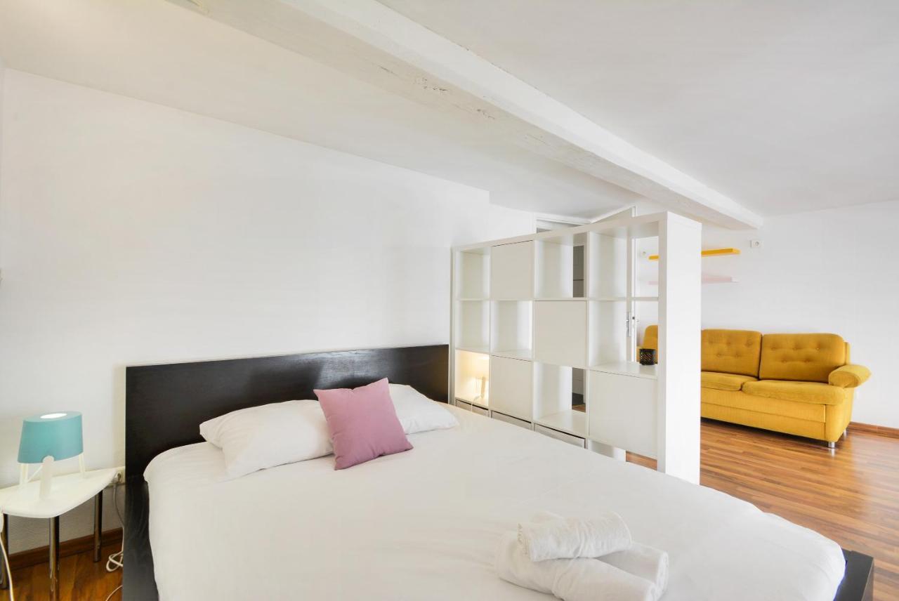 Ideal Pros Et Tourisme - Le Loft De Guise Avec Parking Prive Apartman Nancy Kültér fotó