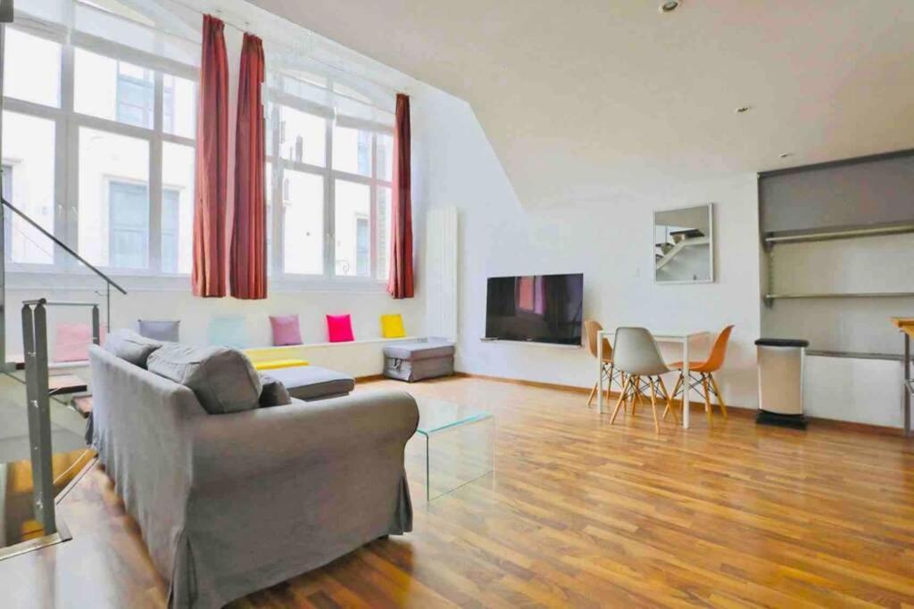 Ideal Pros Et Tourisme - Le Loft De Guise Avec Parking Prive Apartman Nancy Kültér fotó