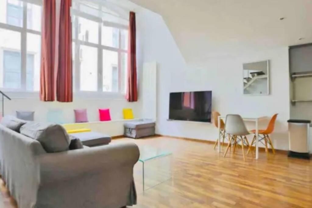 Ideal Pros Et Tourisme - Le Loft De Guise Avec Parking Prive Apartman Nancy Kültér fotó