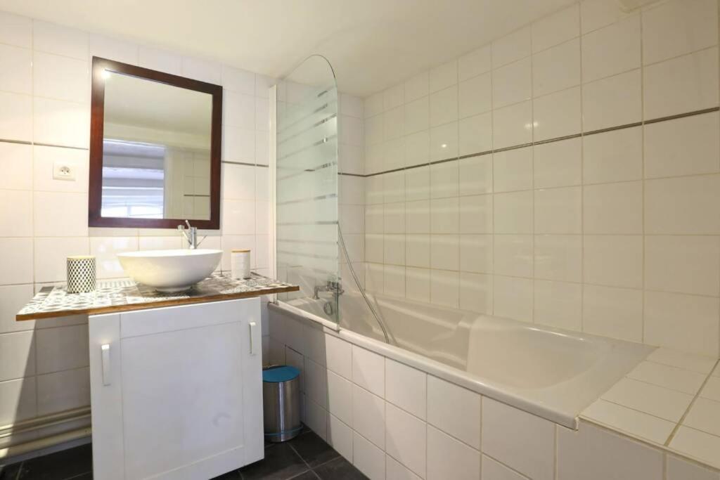 Ideal Pros Et Tourisme - Le Loft De Guise Avec Parking Prive Apartman Nancy Kültér fotó